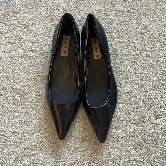 Steve Madden Shoes - Steve Madden Sybel kitten heel pointed shoe